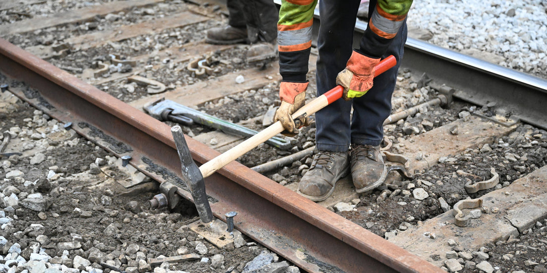 Warwood Tool railroad hand tools in use